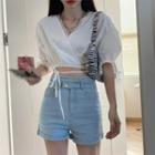 Denim Shorts / Puff-sleeve Top