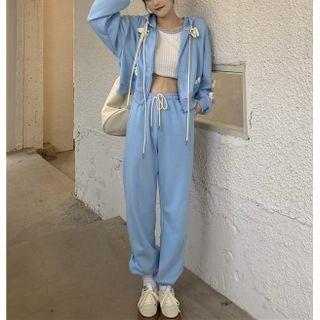 Bear Accent Cropped Cardigan / Sweatpants