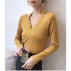 Cut Out V-neck Long-sleeve Top