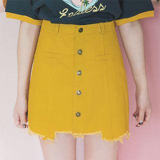 Buttoned Fray-hem Mini Skirt