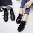 Stitched Trim Low Heel Loafers