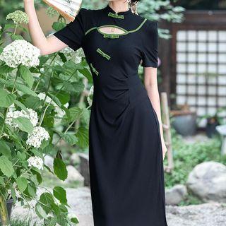 Short-sleeve Cutout Frog Buttoned Midi A-line Dress