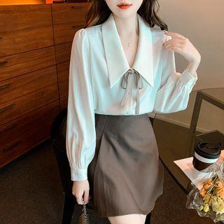 Collar Ribbon Tie-neck Blouse
