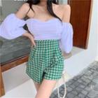 Off-shoulder Puff-sleeve Cropped Top / Houndstooth High-waist Shorts