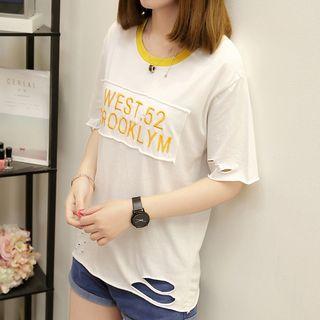 Lettering Embroidered Ripped Short-sleeve T-shirt