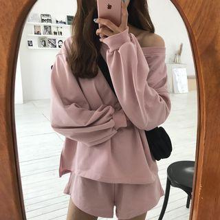 Set: Plain Long-sleeve T-shirt + Sweat Shorts