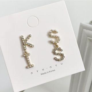 Rhinestone Kiss Lettering Dangle Earring 1 Pair - Stud Earring - One Size