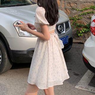 Puff-sleeve Floral Open Back Mini A-line Dress
