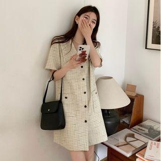 Short-sleeve Plaid Button-up Dress
