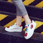 Applique Heart Lace-up Sneakers