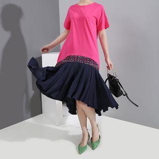 Two-toned Short-sleeve T-shirt Dress