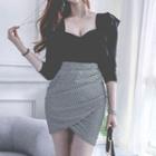 Mock Two-piece Ruffle 3/4-sleeve Sheath Dress