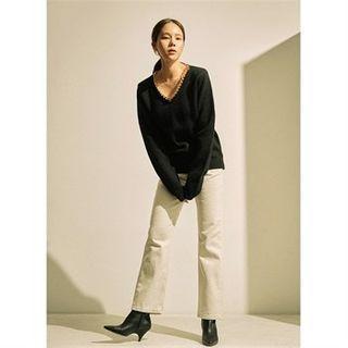 V-neck Chain-detail Knit Top Black - One Size