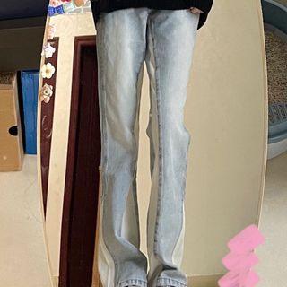 Mid Rise Paneled Washed Wide Leg Jeans