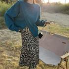 Plain Slit Sweatshirt / Leopard Print Midi Skirt