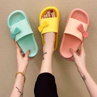 Bow Detail Slippers