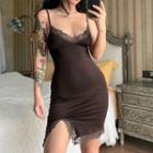 Straps V-neck Lace-trim Mini Bodycon Dress