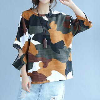 Camo Ripped 3/4 Sleeve T-shirt