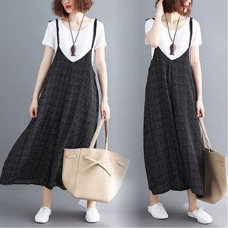 Set: Plain Short Sleeve T-shirt + Dotted Spaghetti Strap Pinafore Jumpsuit