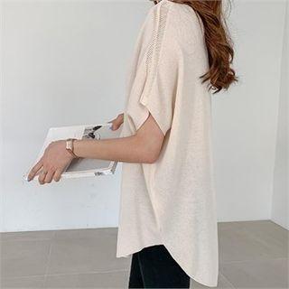 Dolman-sleeve Round-hem Lightweight Knit Top