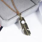 Feather Pendant Alloy Necklace