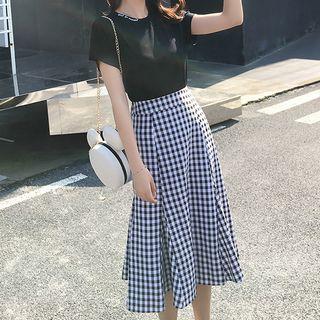 Set: Short-sleeve Letter T-shirt + Checker A-line Midi Skirt