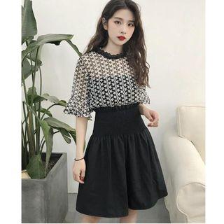 Set: Printed Short-sleeve Top + Bandeau + A-line Skirt