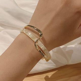 Wavy Layered Bangle Gold - One Size