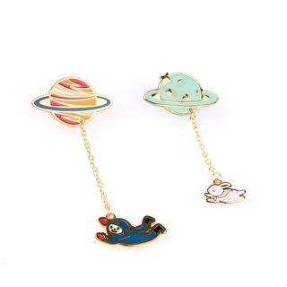 Cartoon Chained Brooch (various Design)