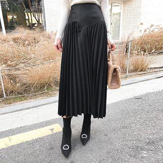 Accordion-pleat Maxi Yoke Skirt