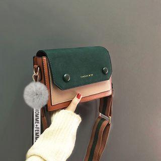 Two-tone Wide Strap Crossbody Bag