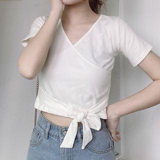 V-neck Short-sleeve Bow Waist T-shirt