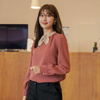Contrast-beribboned Faux-pearl Trim Blouse