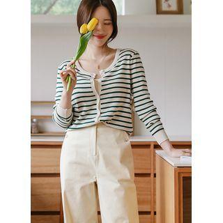 U-neck Stripe Cardigan