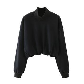 Turtleneck Cropped Sweatshirt