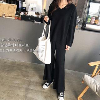 V-neck Knit Top & Pants Lounge Set