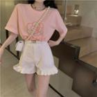 Short-sleeve Floral T-shirt / Ruffle Shorts