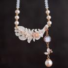 Feather Acetate Rhinestone Freshwater Pearl Necklace