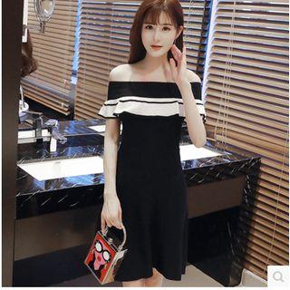 Short-sleeve Off-shoulder Layered Paneled A-line Dress