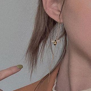 Alloy Bee Dangle Earring Be0528 - 1 Pair - Bee Ear Line - One Size