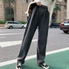 Contrast Trim Long-sleeve T-shirt / Wide-leg Jeans