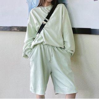 Set: Oversized Sweatshirt + Drawstring Shorts