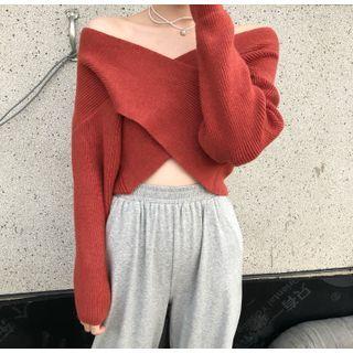 Long-sleeve Crisscross Cropped Knit Top