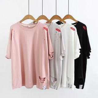 Elbow-sleeve Embroidered Ripped T-shirt
