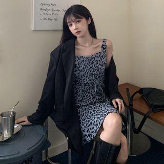 Plain Blazer / Sleeveless Leopard Print A-line Dress