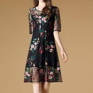 Short-sleeve Floral Embroidered A-line Dress