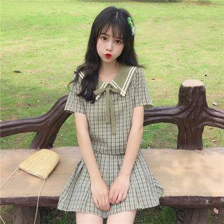 Set: Sailor Collar Checked Short-sleeve T-shirt + Pleated Skirt