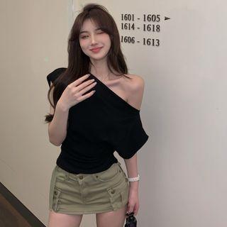 Details One-shoulder Crop T-shirt