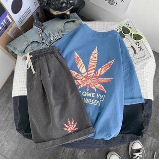 Elbow-sleeve Leaf Printed T-shirt / Drawstring Leaf Printed Shorts
