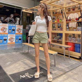 Low-rise Pleated Shorts